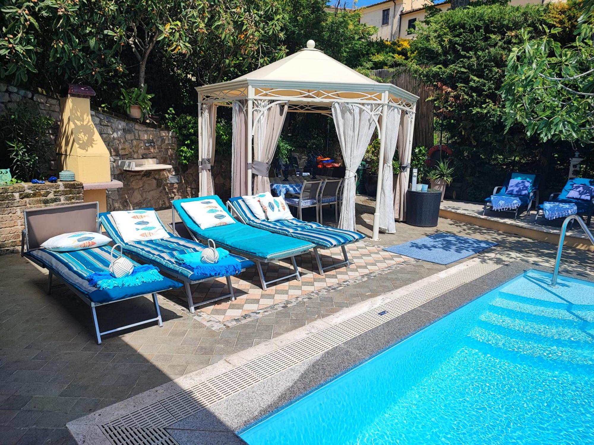Villa Capo Corso Corsanico-Bargecchia Kültér fotó